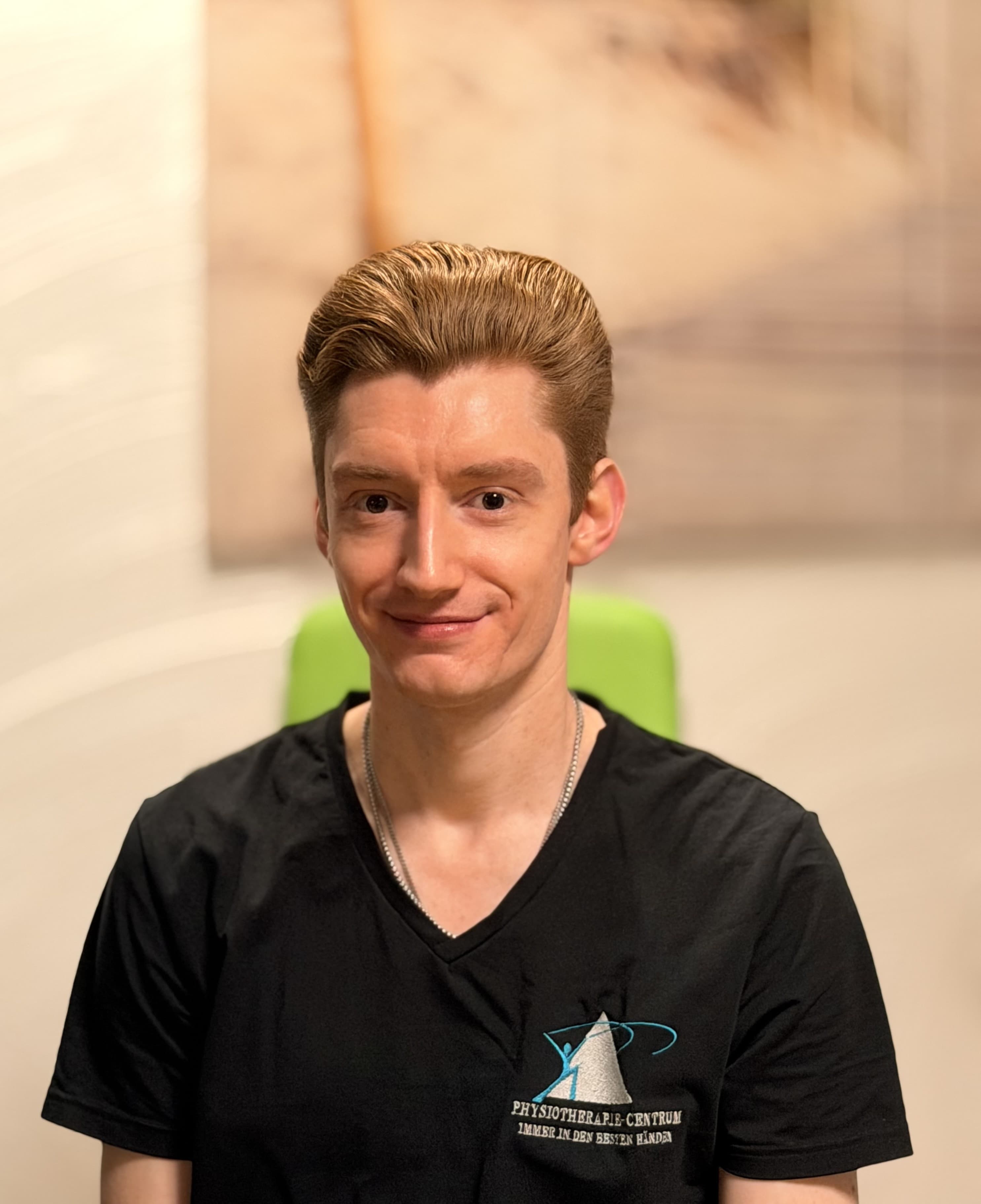 Herr Kniel, Physiotherapeut im Physiocentrum Bonn Endenich